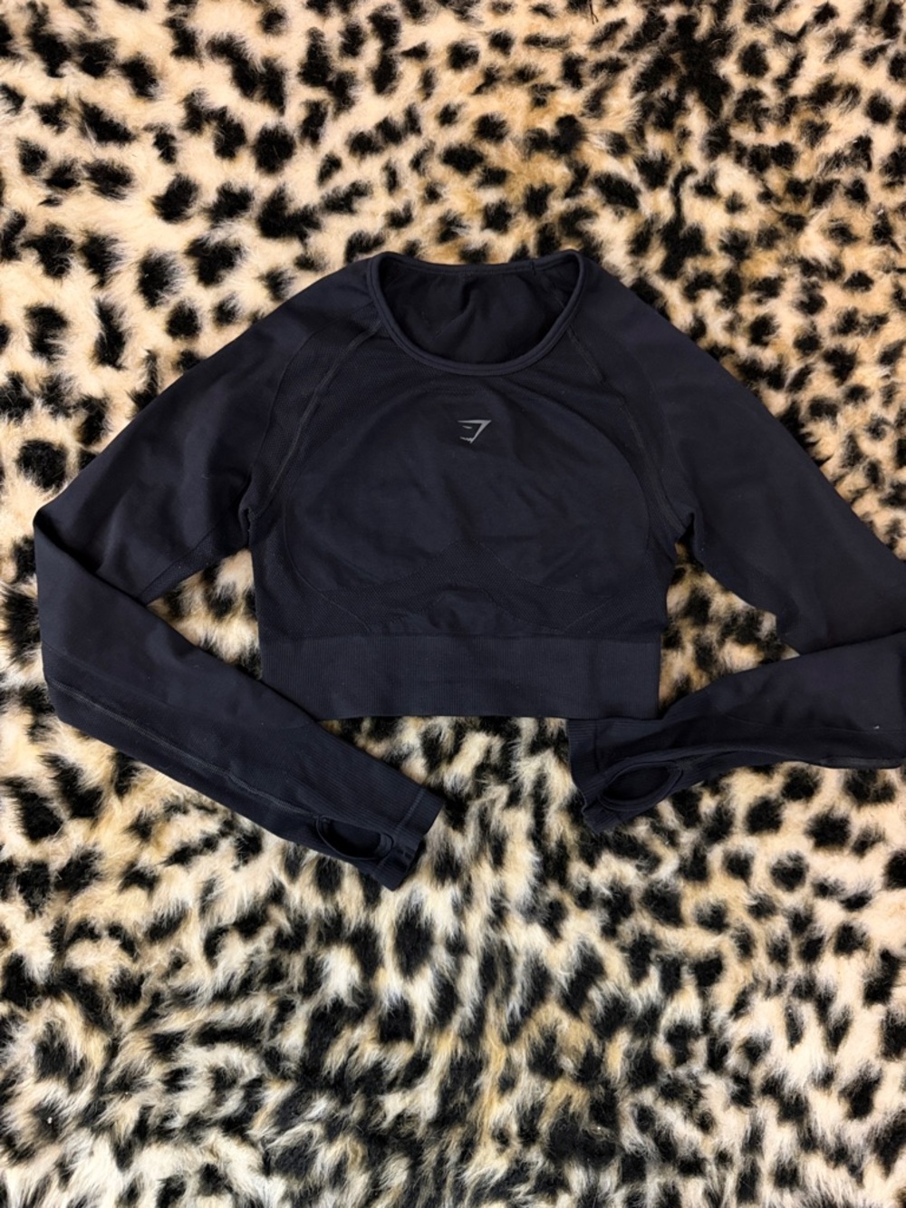 Gymshark Black Long-Sleeve Crop Seamless Top